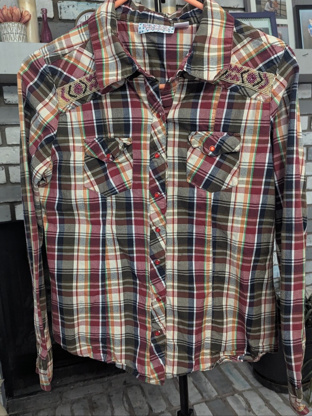 PINK CATTLELAC Plaid WESTERN SHIRT/TOP Sz Medium LONG SLEEVE BEADED Pearl Snap